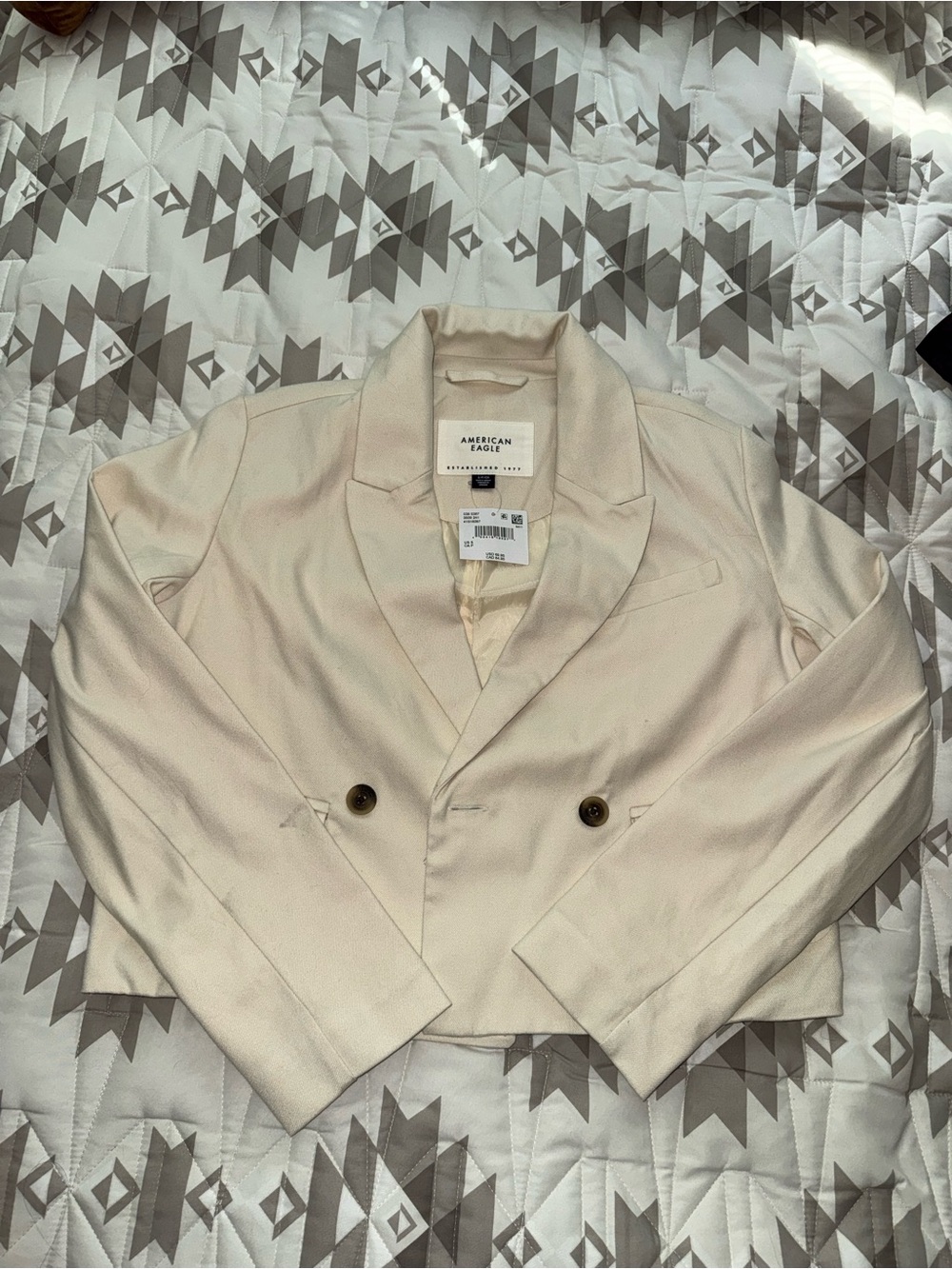 American Eagle Cropped Blazer